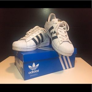 Adidas SUPERSTAR J 6 1/2👍